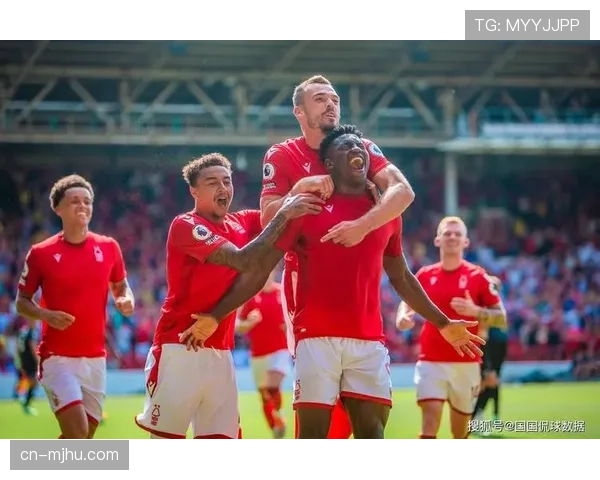 深度复盘：诺丁汉森林1-3埃弗顿，太妃糖三粒进球均源于对手定位球进攻被解围后的反击